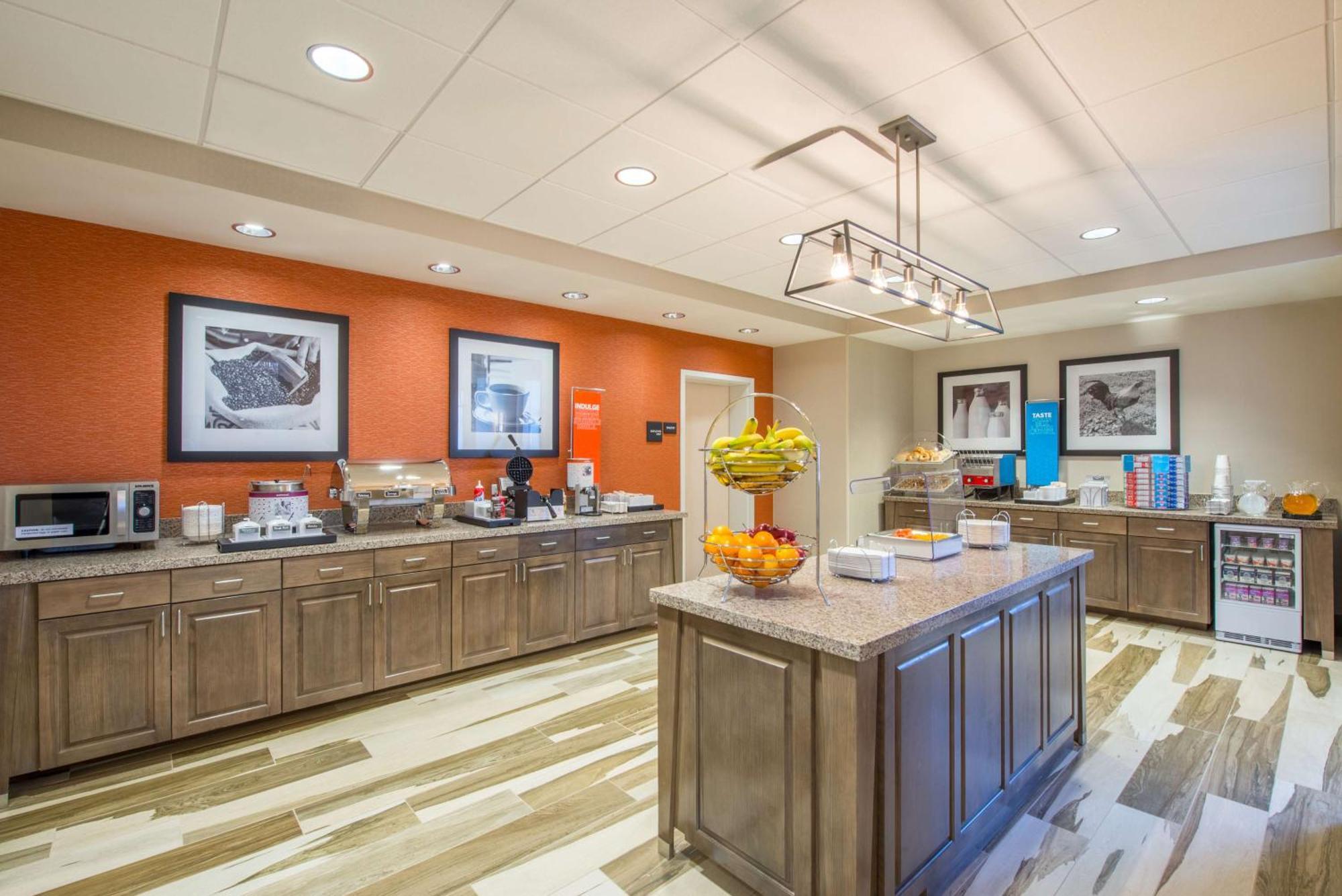 Hampton Inn & Suites Phoenix - East Mesa In Гилберт Экстерьер фото
